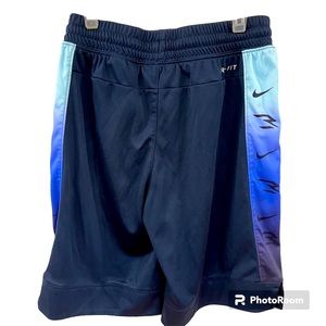 NIKE shorts DRI-FIT boys size M